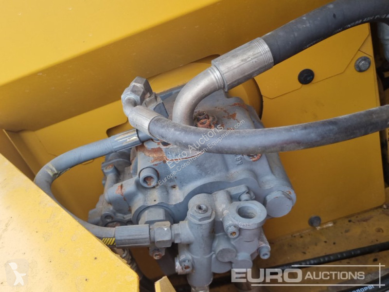 Escavatore Caterpillar C