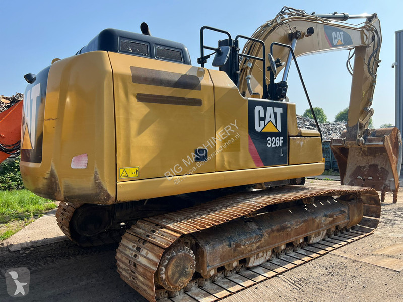 Graafmachine Caterpillar 326FL