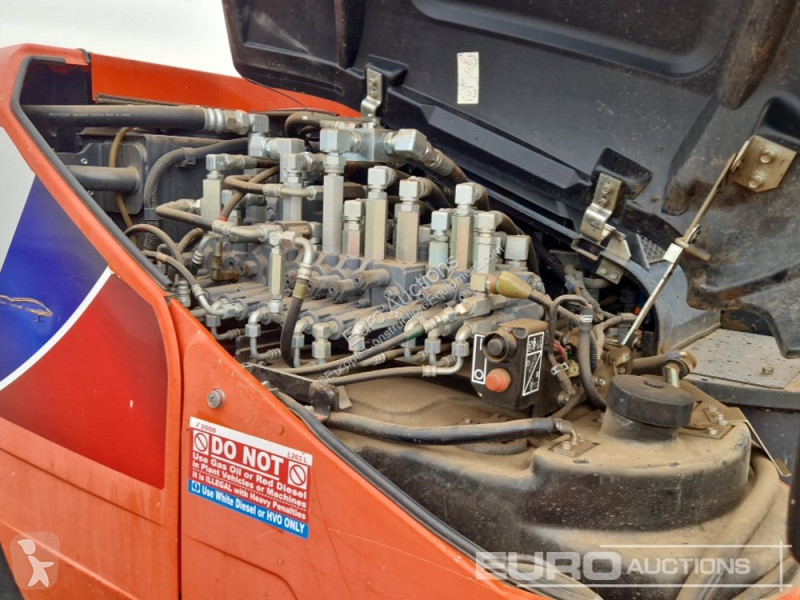 Escavatore Kubota KX080-4A