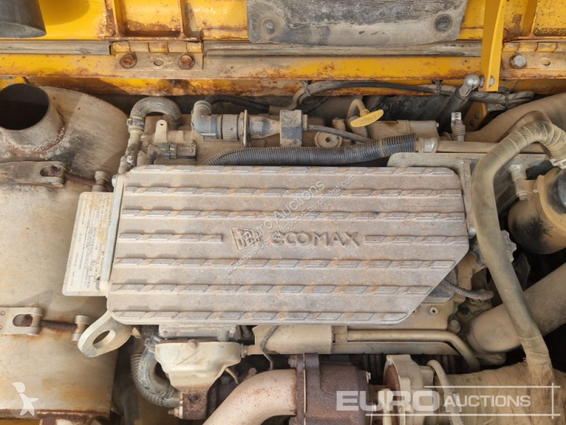 جرافة JCB JS131LC