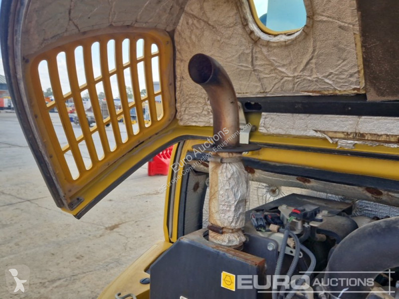 Escavatore Komatsu PC80MR-5