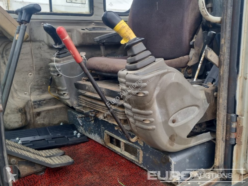 Escavadora Kobelco -C