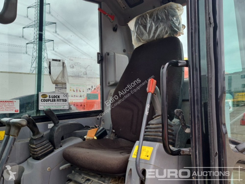 Escavadora Kubota KX080-4A2