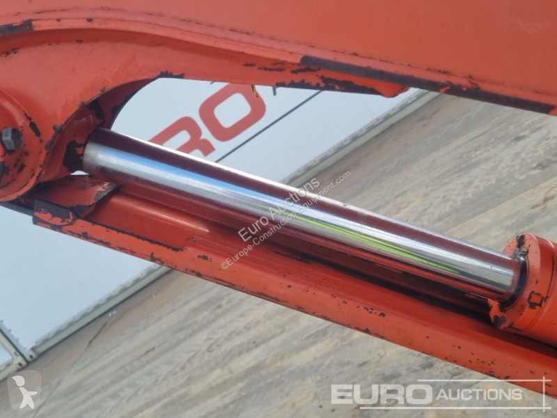 Lopatový nakládač Kubota KX71-3