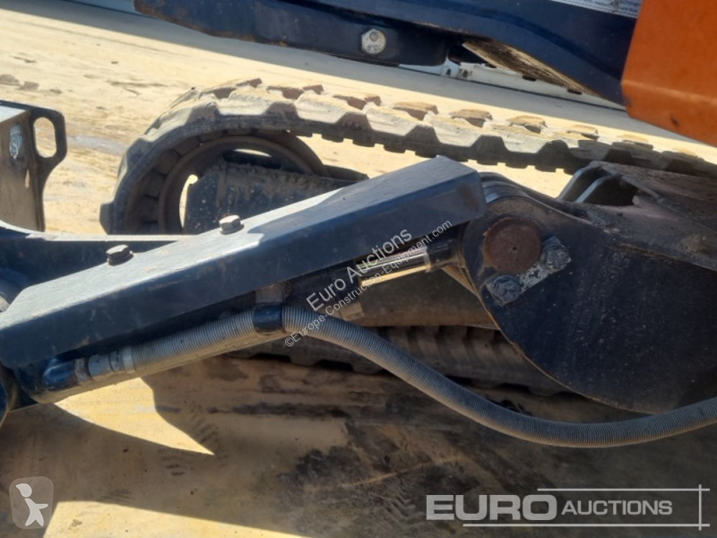 Escavatore Hitachi ZX26U-6 CLR