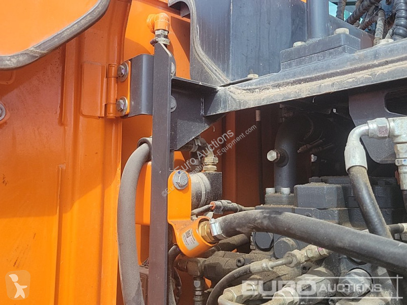 Excavator Doosan -5