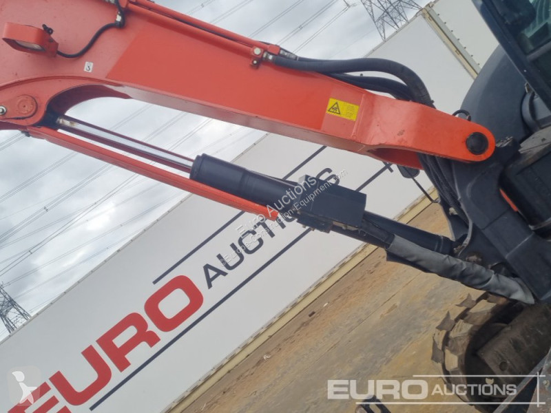 Escavatore Kubota KX080-4A