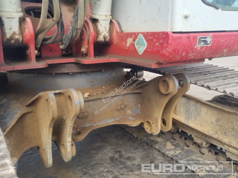 جرافة Takeuchi TB2150R
