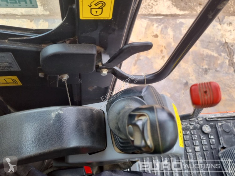 Escavadora Kubota KX080-4A2