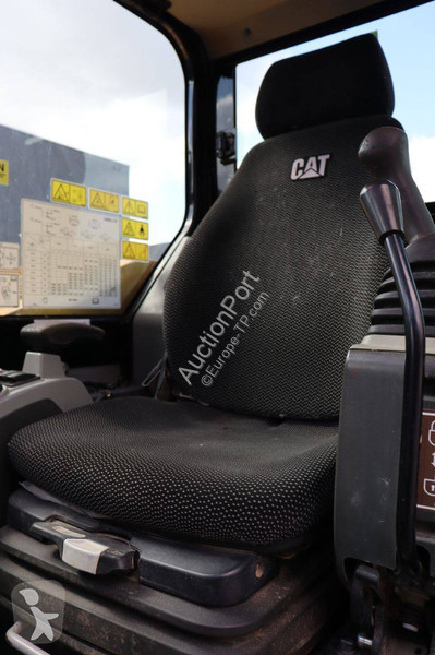 جرافة Caterpillar 308E2