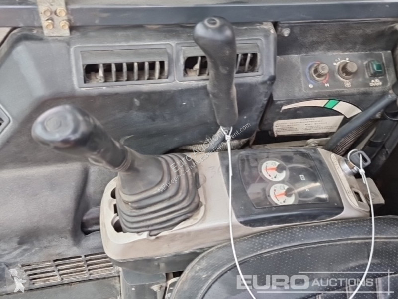 Lopatový nakládač Komatsu PC56-7