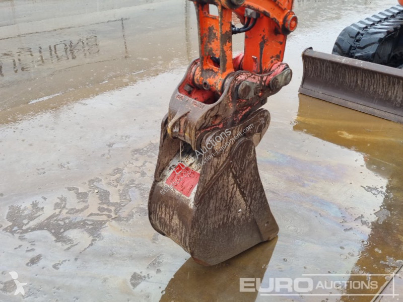 Lopatový nakládač Kubota U48-4