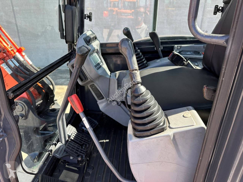 Skovel Kubota KX163-5