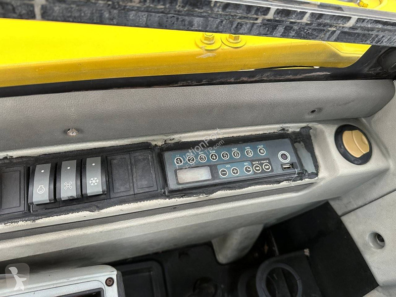 Skovel Neuson 6003