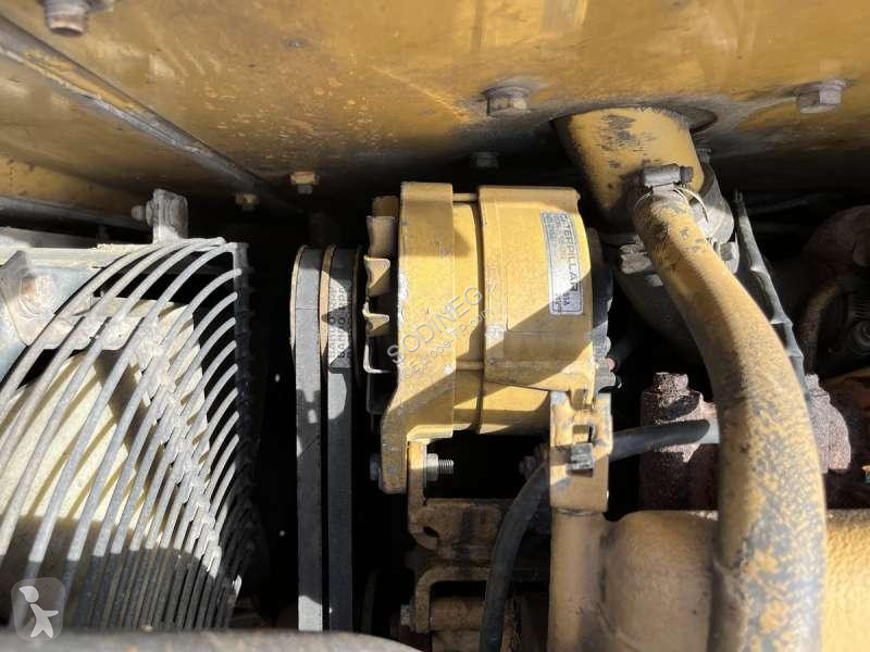 Escavatore Caterpillar