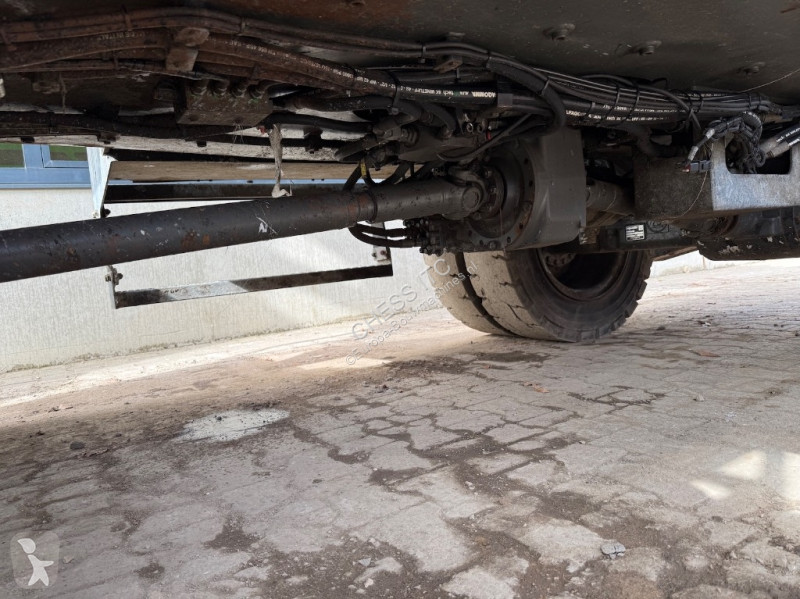 جرافة Sennebogen 818M E - 818 - 818 M - 821E - E