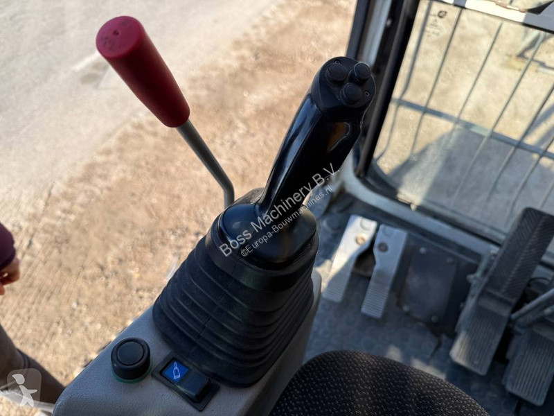 جرافة Liebherr UHD - 23 Meter Demolition Hydr...