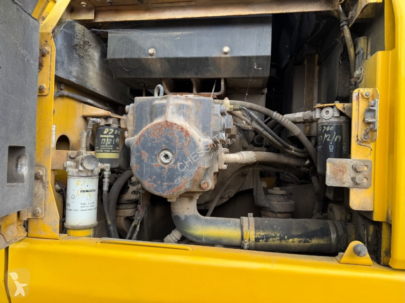جرافة Komatsu 220-7 - 220 - 200 -