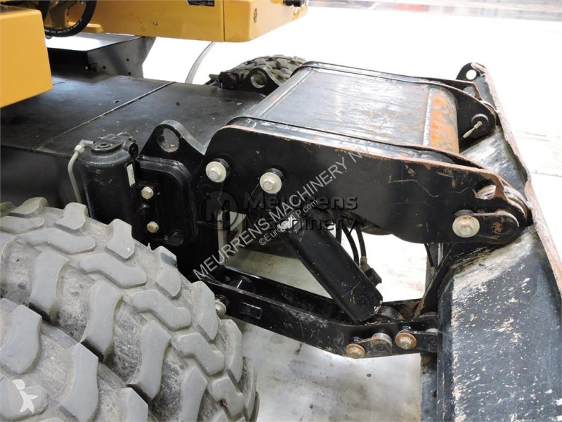 جرافة Caterpillar F
