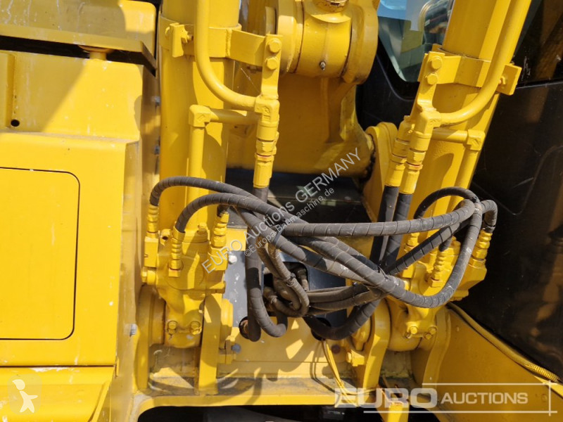 جرافة Komatsu PC138US-2E1