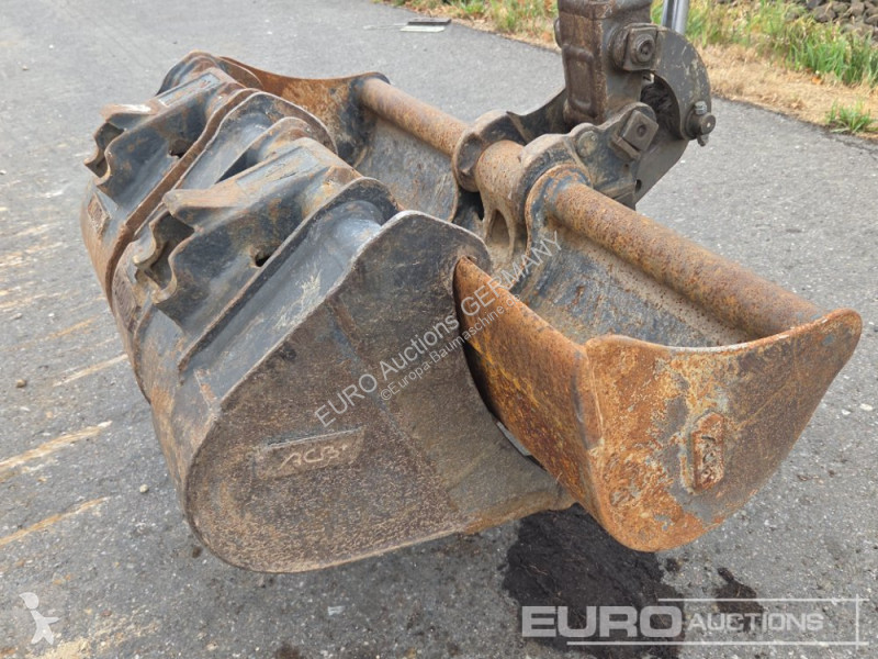 Excavator Volvo EC15E
