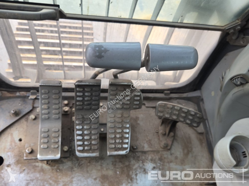 جرافة Hitachi ZX290LCN-5B