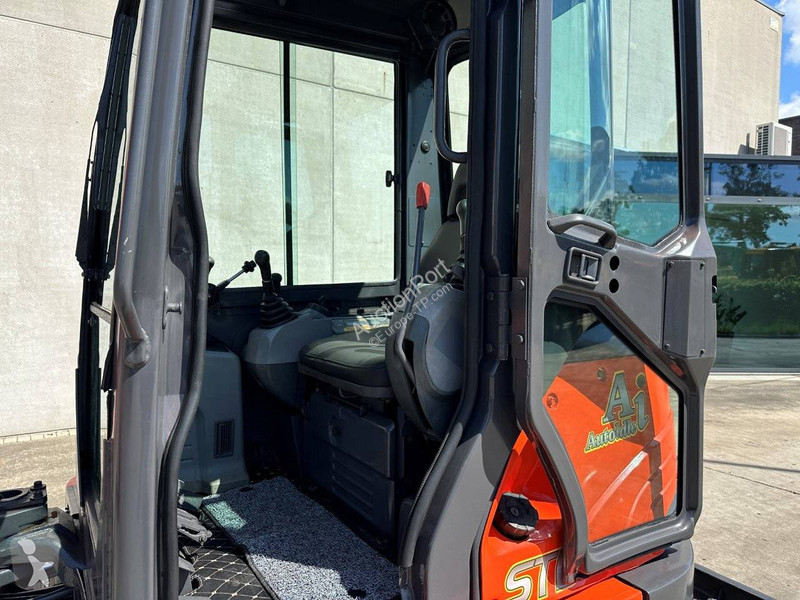 Pelle Kubota Kubota