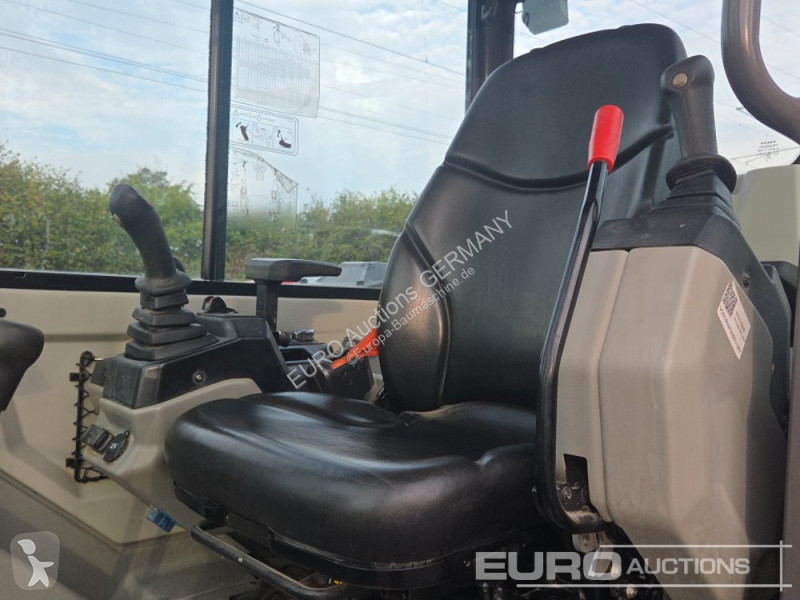 Багер Volvo F