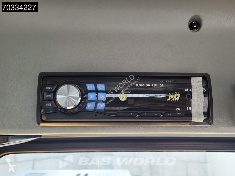 Lopatový nakládač Hyundai R210