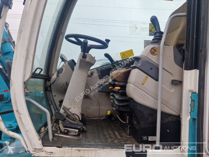 Excavator New Holland