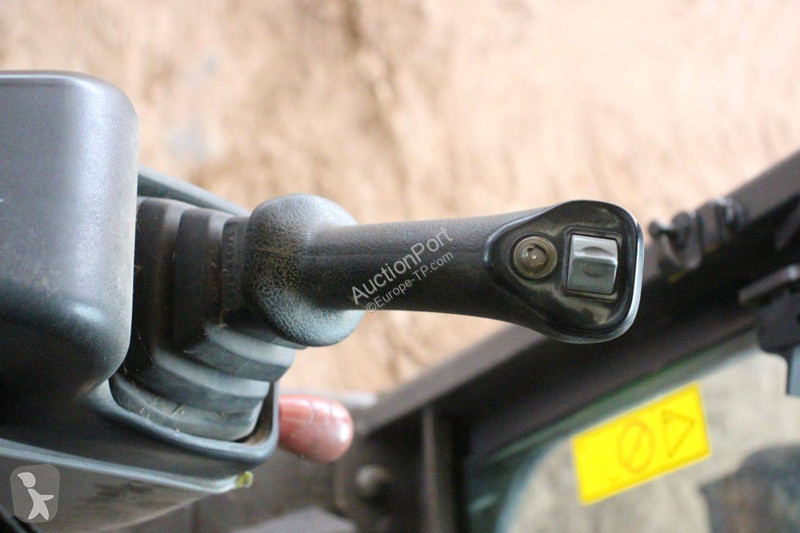 Excavadora Volvo ECR50D