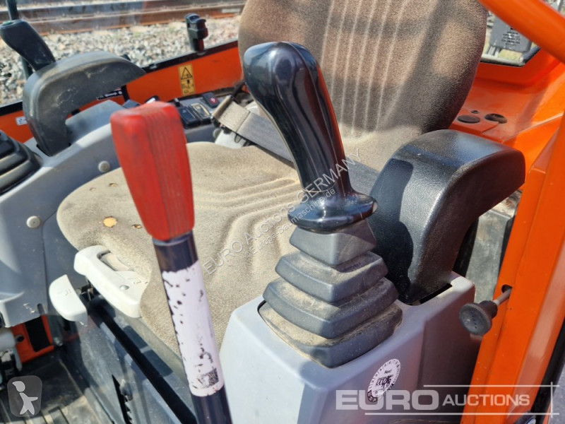 Багер Kubota U274