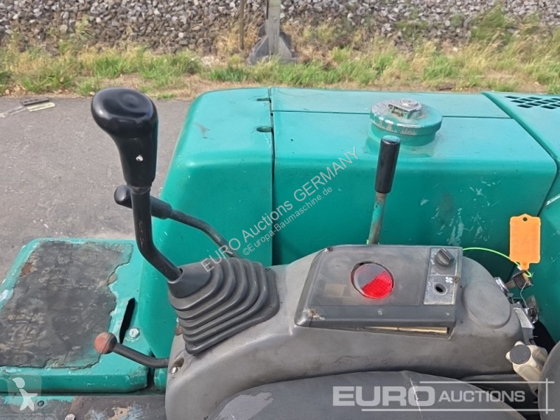 Багер Komatsu PC25-1