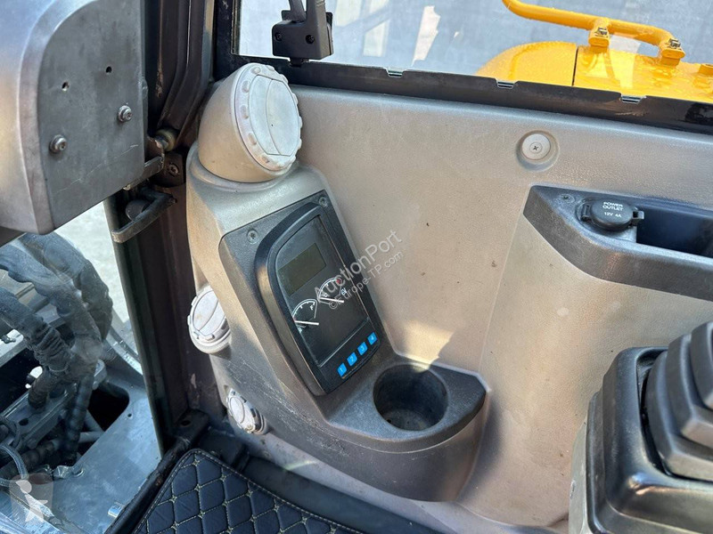 Graafmachine Volvo EC60C