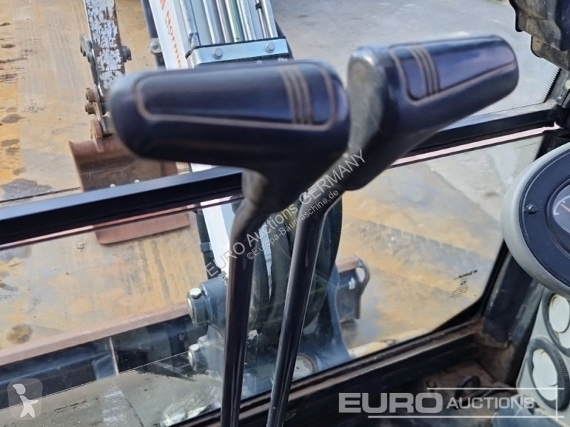Bobcat E27 excavator