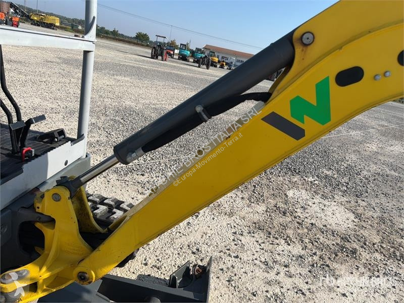 Екскаватор Wacker Neuson E