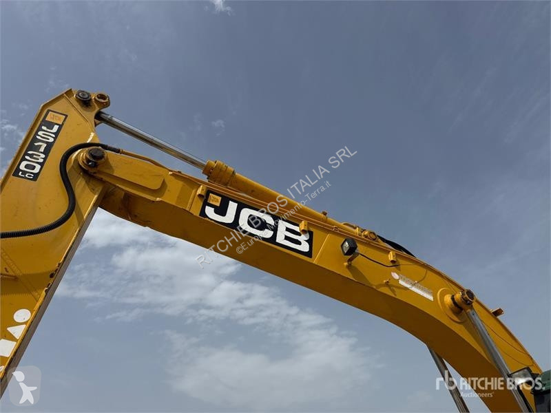 Екскаватор JCB