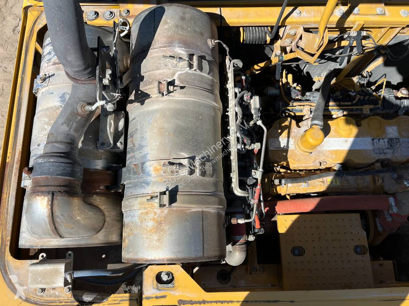 Graafmachine Caterpillar F UHD - 24 meter INCL...