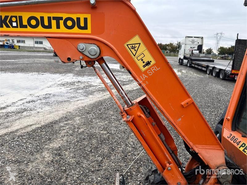 Экскаватор Yanmar ViO26 Mini Excavator