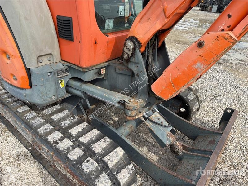 Escavadora Yanmar ViO33U Mini Excavator