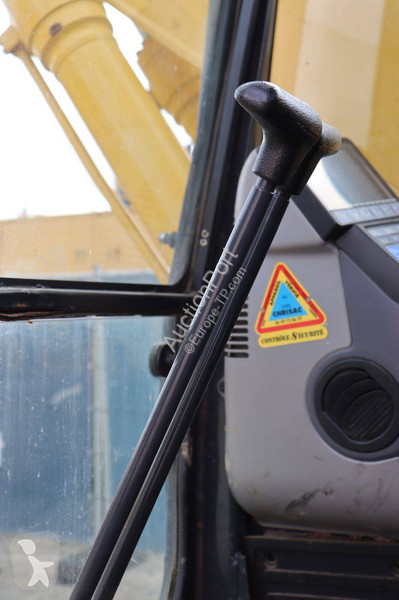 Excavadora Komatsu PC138US-11