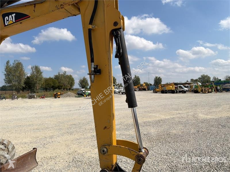Skovel Caterpillar CR Mini Excavator (Inoperable)