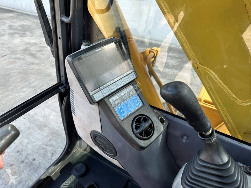 Skovel Komatsu PC60-8