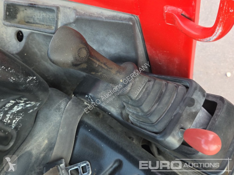 Excavadora Volvo ECR25D