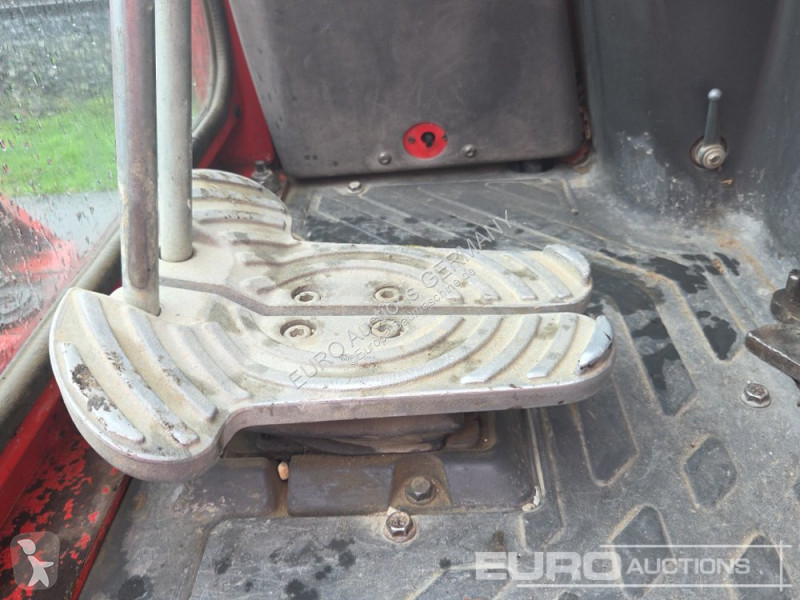 Rýpadlo Volvo ECR25D