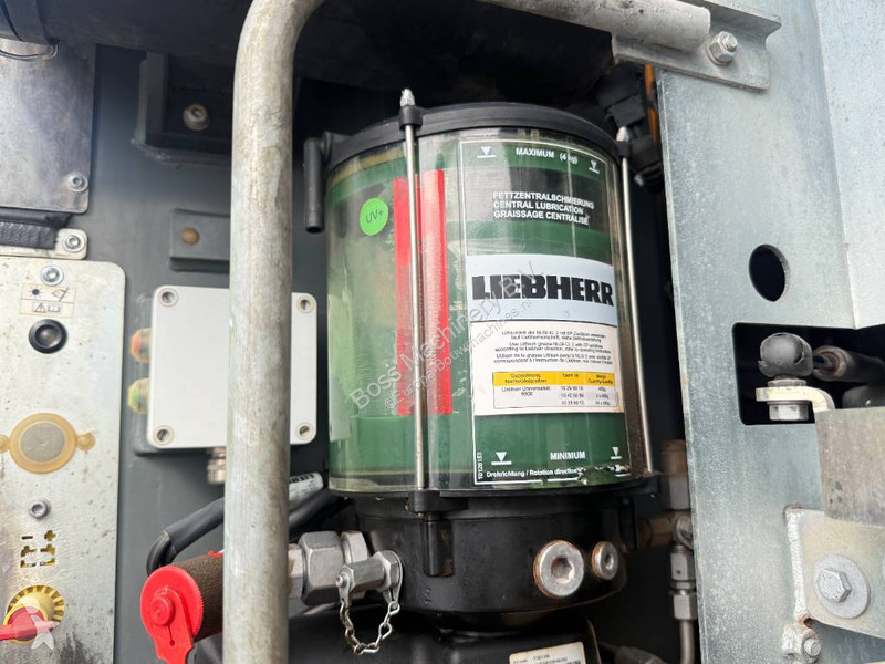 Pelle Liebherr A - Triple Boom / 2 extra Buckets!