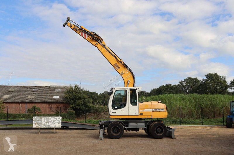 Pelle Liebherr A316