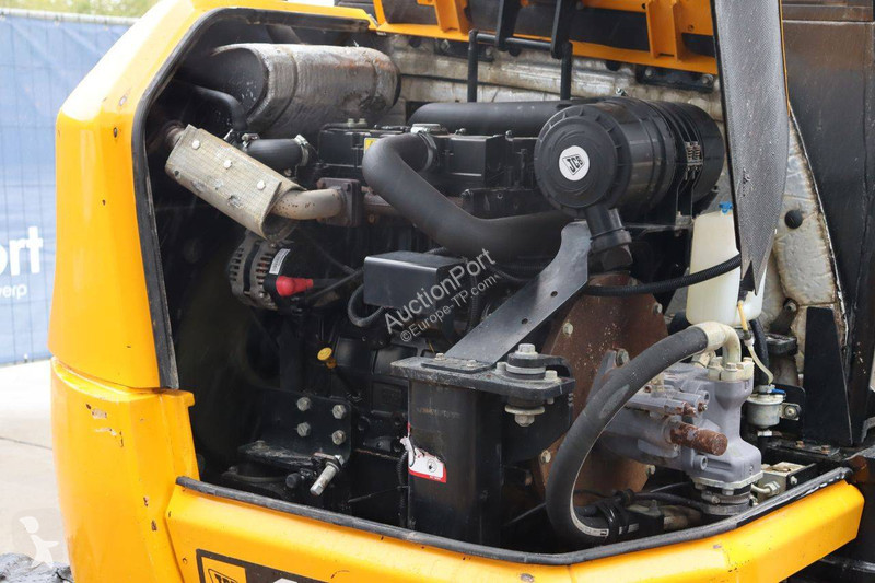 Pelle JCB Z1