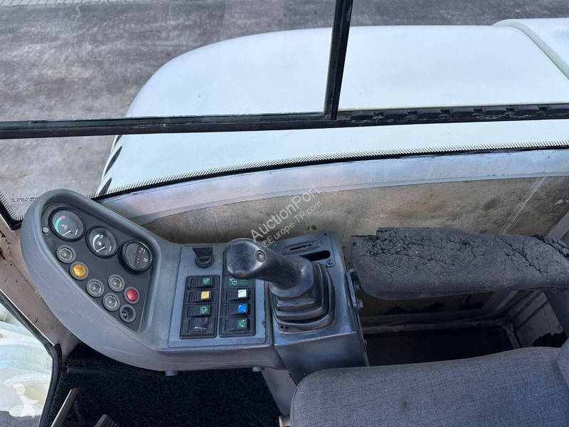 Pelle Terex TC65