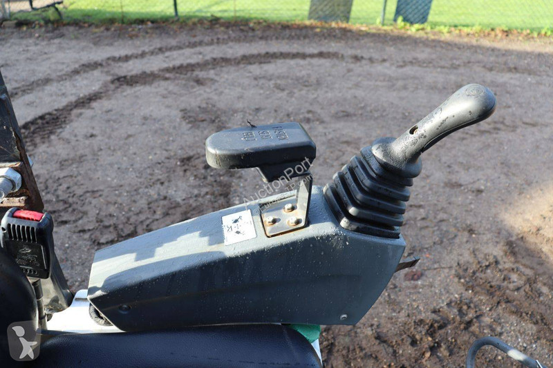 Багер Bobcat Z